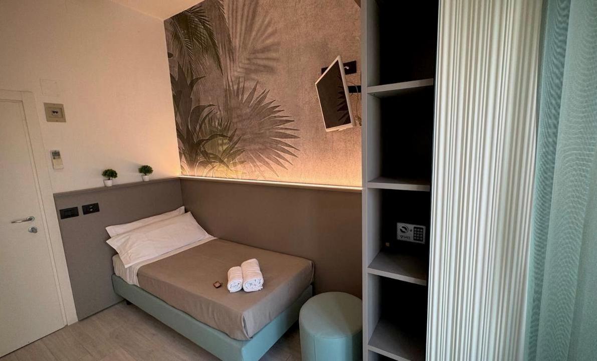 Hotel Eden B&B Cattolica Extérieur photo