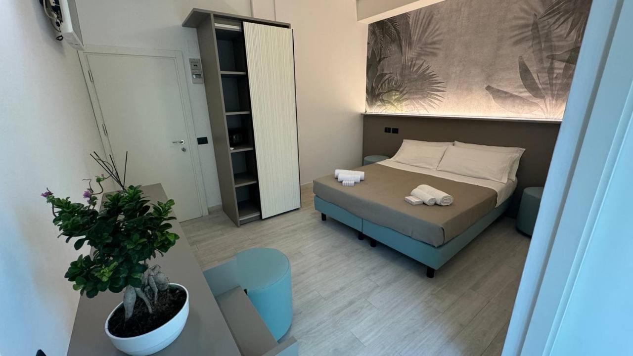 Hotel Eden B&B Cattolica Extérieur photo